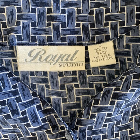 Royal Studio Silk Blouse Small Blue 100% Silk Vintage Button Down - Picture 4 of 4